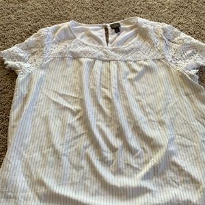 Women’s Short Sleeve Blouse